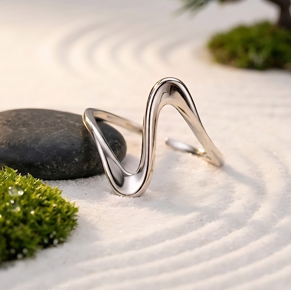 Silver Wave Ring 18K White Gold Plated Dainty Stylish Stainless Steel
